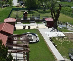 Gorski Kotar, Ravna Gora – etabliertes Touristenobjekt 1500 m² auf einem 3.799 m² großen Grundstück*