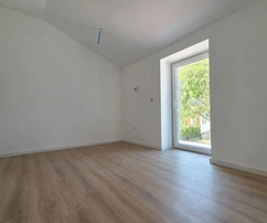 Istrien, Pomer, renoviertes Haus mit zwei Apartments, Nebengebäude und angelegtem Garten