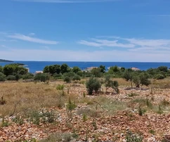 Rogoznica, Lozica, építési telek 1684 m2, 300 m-re a tengertől, kilátás