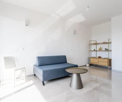 Prostorný třípokojový byt po rekonstrukci o rozloze 93 m² na prodej ve čtvrti Split 3 v Chorvatsku