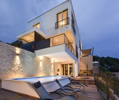 Villa con vistas al mar en Čiovo