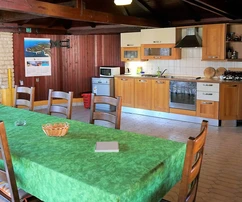 Polyfunkčný objekt na predaj v Ližnjane v Chorvátsku