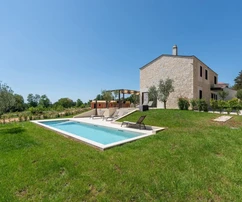Višnjan, Istria - Lussuosa villa in pietra in un ambiente tranquillo