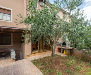 Dům na prodej ve Veruda Porat v Pule nedaleko moře v Chorvatsku