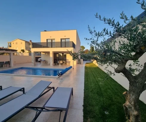 Maison Savudrija, Umag, 194 m2