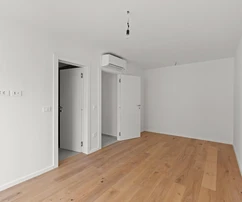 Byt na predaj v Novigrade v Istrii s modernou záhradou a parkovaním v Chorvátsku