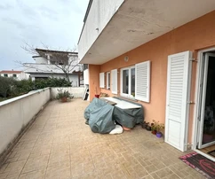DETACHED FAMILY HOUSE IN AN ATTRACTIVE LOCATION, 500 M FROM THE BEACH!