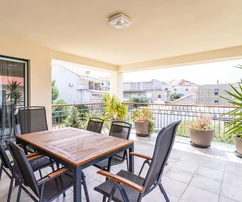 Byt na predaj na Hvare s terasou a lodžiou v Chorvátsku