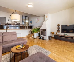 Insel Krk, Njivice, wunderschönes 280 m² großes Haus mit Meerblick und Garage