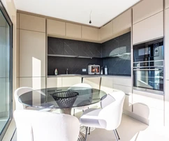 Čiovo, Okrug Gornji, möblierte Zweizimmerwohnung mit Dachterrasse