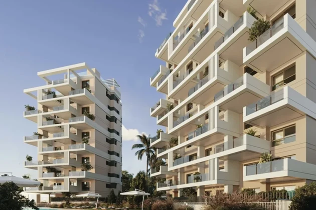 Nowe współczesne apartamenty 400 m od plaży Levante, Calpe