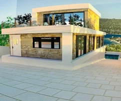 Trogir-Okolica, Drvenik Veliki, działka budowlana 615 m2, 200 m od morza