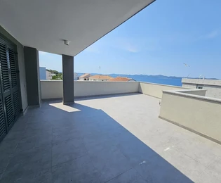 Penthouse à Kožino avec accès privé à la mer