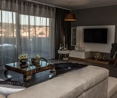 Čiovo, okres G, luxusne zariadený 3-izbový byt 125 m2, veľká terasa, bazén