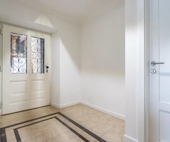 Appartement de luxe à vendre à Šibenik, directement sur le front de mer en Croatie