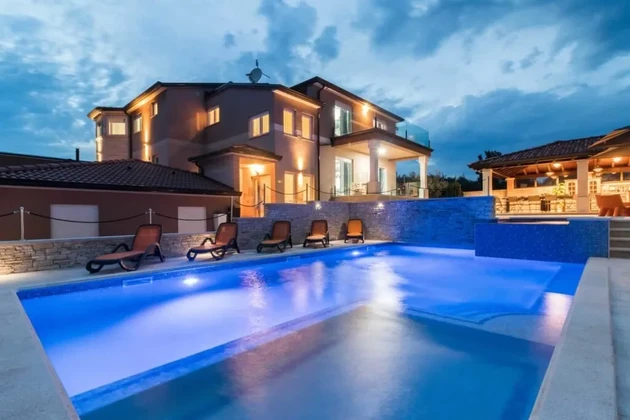 House Pula, 600m2