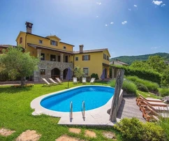 Pazin, Isztria – Luxus villa saját medencével