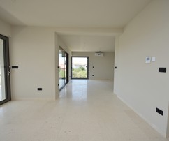 Byt na prodej s výhledem na moře v Tribunji