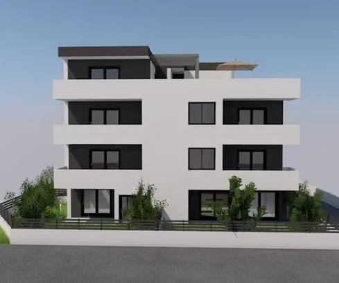 Trogir, apartament z 1 sypialnią o powierzchni 47 m2 na parterze + ogród 52 m2, nowy budynek, parking