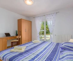 Casa a un piano con piscina in vendita a Visignano in Croazia