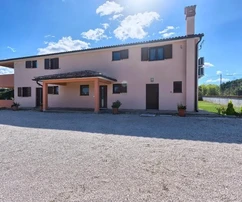 Explore authentic living in Barban, Istria - Expansive villa with private pool