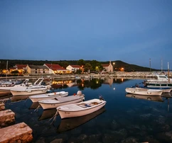 Erste Reihe auf der Insel Premuda, eine Seltenheit auf dem Markt