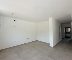 Istria, Pula, apartment ready to move in in a modern new building with a spacious terrace and garage