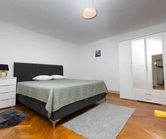 Kamenný dom s výhľadom na more na predaj v Kostrene v Chorvátsku