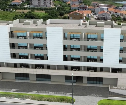 Trogir, appartamento trilocale di 92,9 m² al secondo piano con vista mare