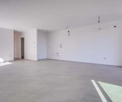 Apartamento en venta en Novigrad con estacionamiento cubierto en Croacia