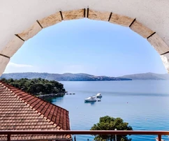 Spacious home for sale near Okrug Beach in Croatia