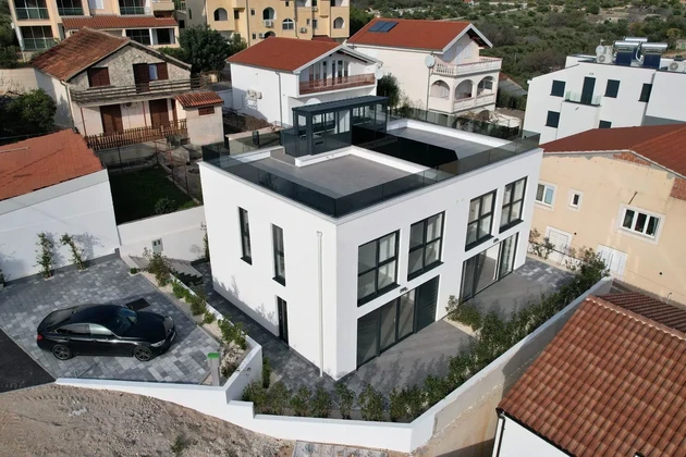 Tisno - S1 Luxury semi-detached house in a quiet location