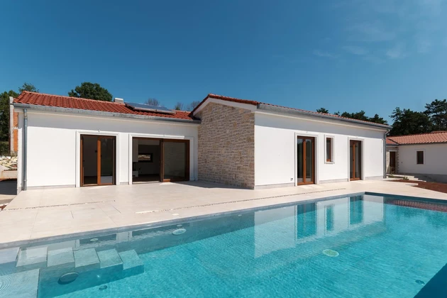 Istria, Majkusi, luxurious new build with swimming pool on a plot of 868 m²