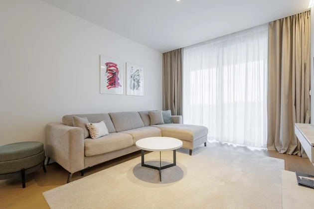Isztria, Savudrija, Petram Resort, modern egyszobás apartman 64 m², tengerre néző kilátás, 1. emelet, parkoló
