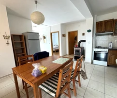 APARTMAN KERTTEL, VONZÓ HELYEN, 300 M-RE A TENGERTŐL!