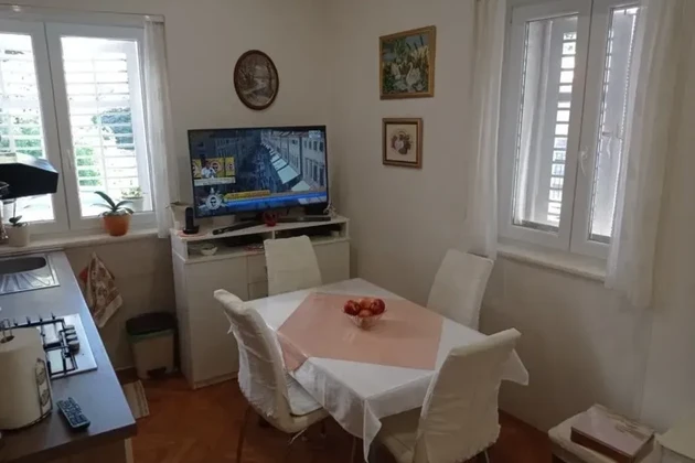 Split, Table, Wohnung 80m2 aufgeteilt in 2 Einheiten, ausgezeichnete Lage