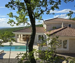 Villa di lusso in pietra in vendita con vista sul mare in Croazia
