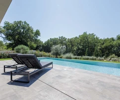 Villa moderna con piscina in vendita a Medolino in Croazia