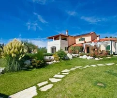 Istria, Višnjan: Villa immersa nella natura