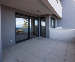Lovran, esclusiva nuova costruzione con vista panoramica sul mare