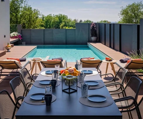 Villa de luxe avec piscine à vendre à Poreč en Croatie