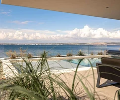 Nowoczesna willa z widokiem na morze na wyspie Ugljan