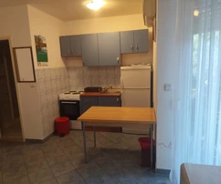 Excelente oportunidad apartamento en la parte antigua de Mandra, 35, 93 m², 1 plaza de aparcamiento, 400 m al mar