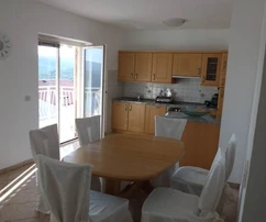 Rabac, Istria – Apartamento con vistas al mar, ideal para vivir