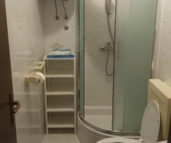 Samostatně stojící dům s byty k prodeji nedaleko moře v Chorvatsku