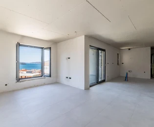 Čiovo, Okrug Gornji | Vendita esclusiva, appartamento con due camere da letto al primo piano con vista mare