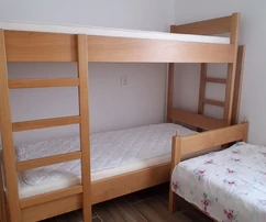 Istria, Červar Porat – Appartamento ristrutturato con balcone