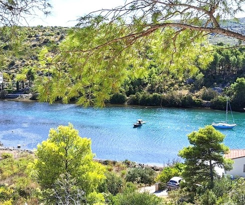 Działka budowlana nad morzem na wyspie Brač idealna pod budowę luksusowej willi marzeń