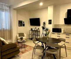 THREE-ROOM APARTMENT 1 KM FROM THE SEA, POREČ