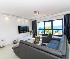 Villa con vista panoramica sul mare in vendita a Omiš in Croazia